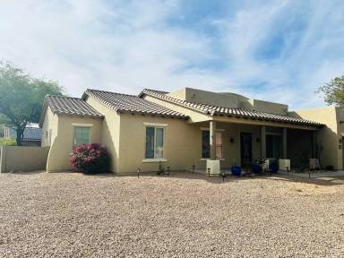 Main picture of 9524 S Camino Adamada