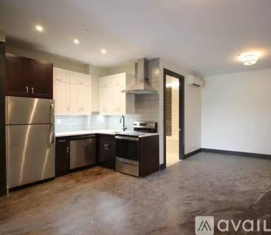 Main picture of 276 Nostrand Ave