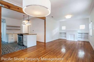 Main picture of 3901 Melrose Ave