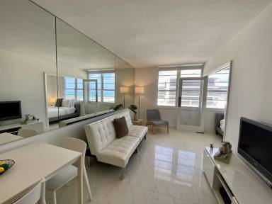 Main picture of 100 Lincoln Rd
