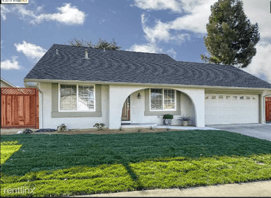 Main picture of 449 Humboldt Way