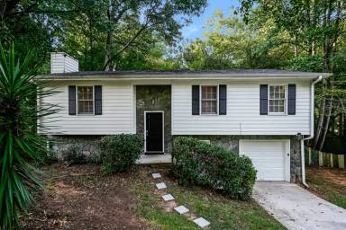 Main picture of 1589 Cherry Hill Ln SW