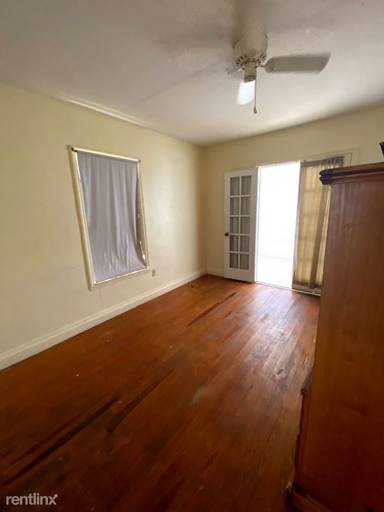 Main picture of 389 Avenue B SE