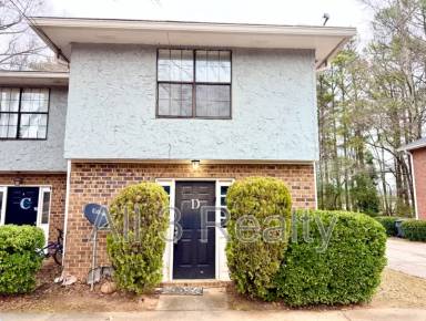 Main picture of 470 S Jeff Davis Dr