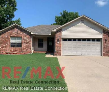 Main picture of 20 Ryleigh Cir