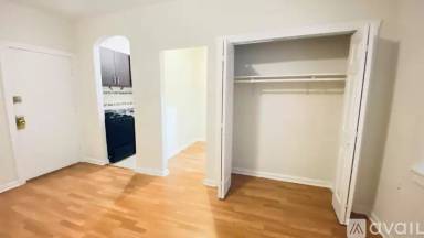 Main picture of 839 W Sheridan Rd Apartments