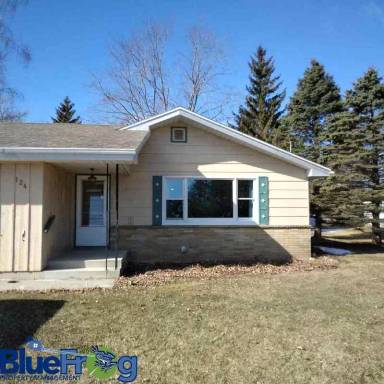 Main picture of 124 S Grant St