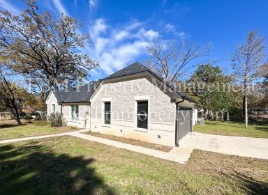 Main picture of 114 Dowdy Ln