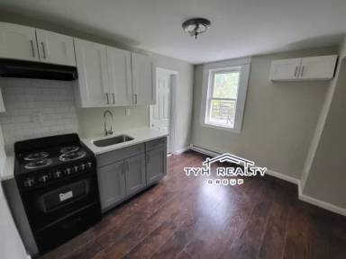 Main picture of 821 S 17th St