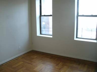 Main picture of 400 E 45th St
