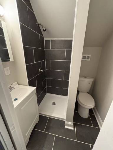 Main picture of 2308 Wilson St