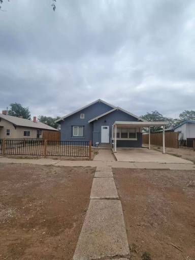 Main picture of 809 N Connelly St