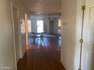 Main picture of 11825 Sheldon Lake Dr