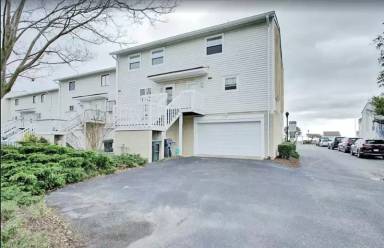 Main picture of 314 N First St