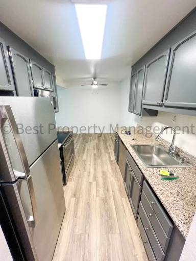 Main picture of 47112 Warm Springs Blvd