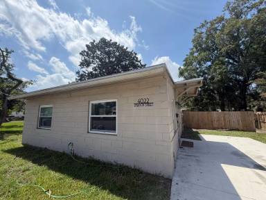 Main picture of 4022 Emerson St