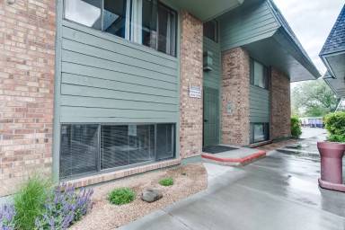 Main picture of 1140 Walnut Ave