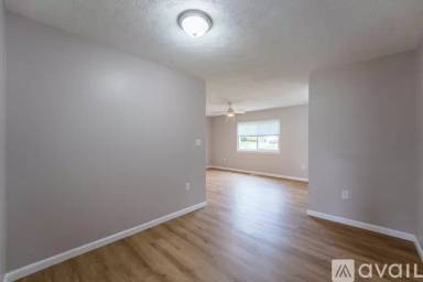 Main picture of 1307 Meadow Bridge Dr
