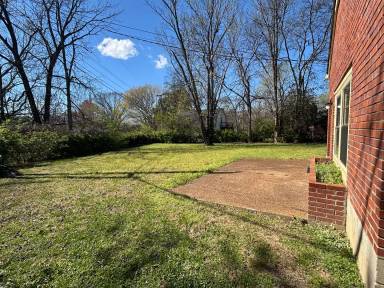 Main picture of 222 Theodore Rd