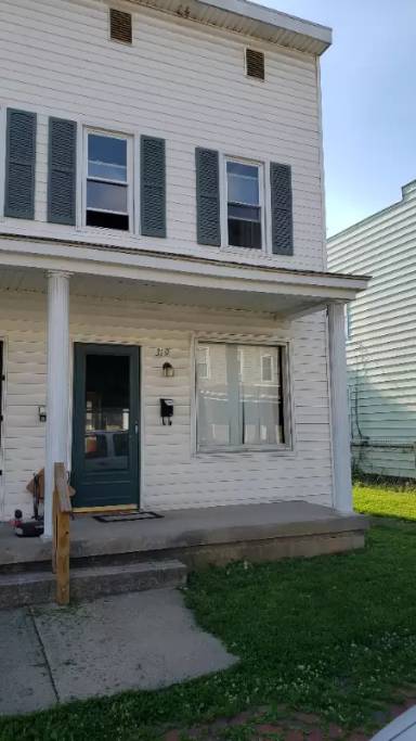 Main picture of 315 Arch St