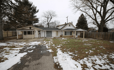 Main picture of 12084 Schultz St