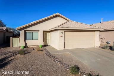 Main picture of 6438 S Wheaton Dr