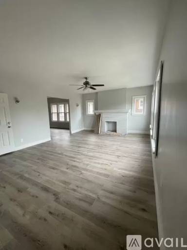Main picture of 2045 Hazelwood St