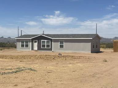 Main picture of 3725 N Gila Rd