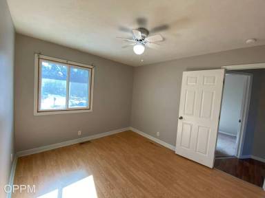 Main picture of 4906 S 145th Cir