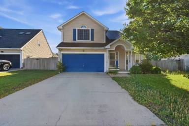 Main picture of 306 Gauntlet Way