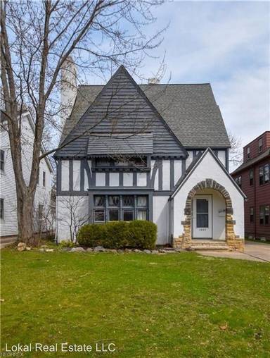 Main picture of 3557 Lynnfield Rd