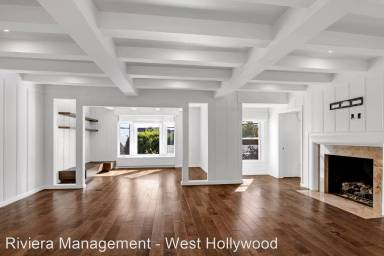 Main picture of 9074 Shoreham Dr