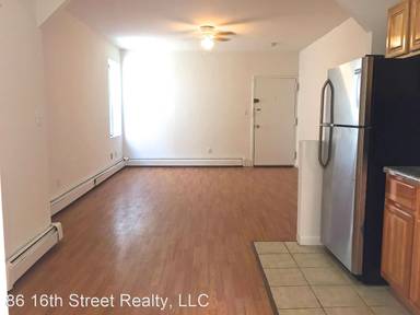 Main picture of 86 16th St