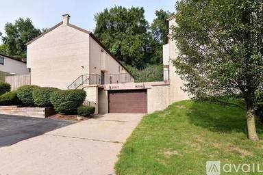 Main picture of 1462 Spreading Oak Dr