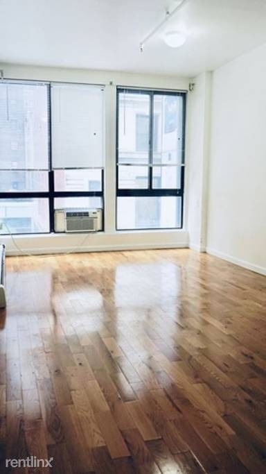 Main picture of 103 W 27th St