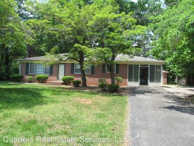 Main picture of 117 N Claybon Dr