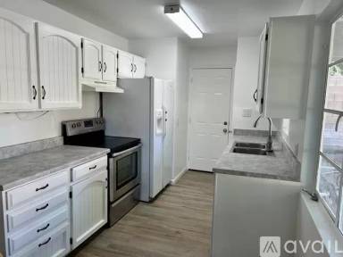 Main picture of 53548 Avenida Vallejo