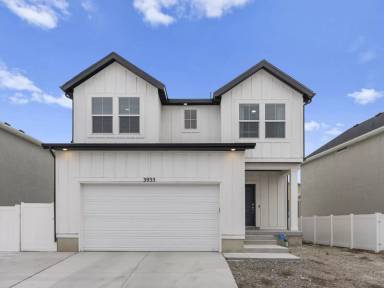 Main picture of 3935 W Rock Island Ave