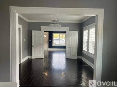 Main picture of 2834 Macon St