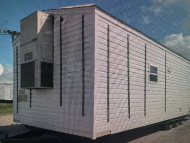 Main picture of 205 Delta Aire Dr
