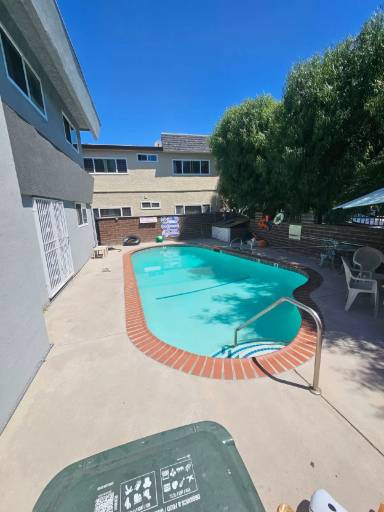 Main picture of 25941 Narbonne Ave