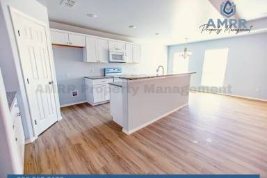 Main picture of 8605 10th Pl