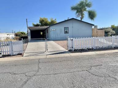 Main picture of 19010 N Mark Ln