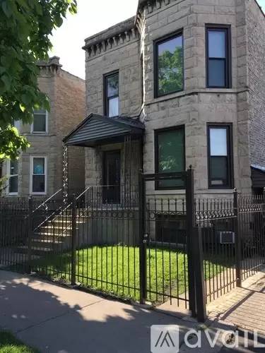 Main picture of 3614 W Palmer St
