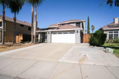 Main picture of 1869 Golden Leaf Ln