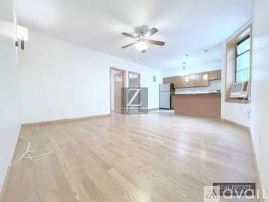 Main picture of 506 Eastern Pkwy