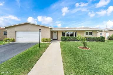 Main picture of 11431 NW 23rd St