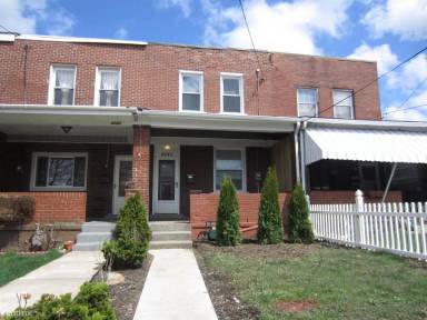 Main picture of 4245 Gladstone St