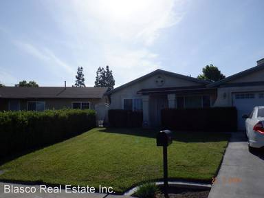 Main picture of 11869 Snyder Ave