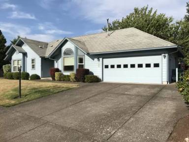 Main picture of 580 Lynnbrook Dr